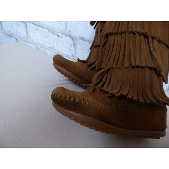 Minnetonka Dusty Brown Suede Leather Fringe Boots Girl's Size 7 NEW - Picture 7 of 8